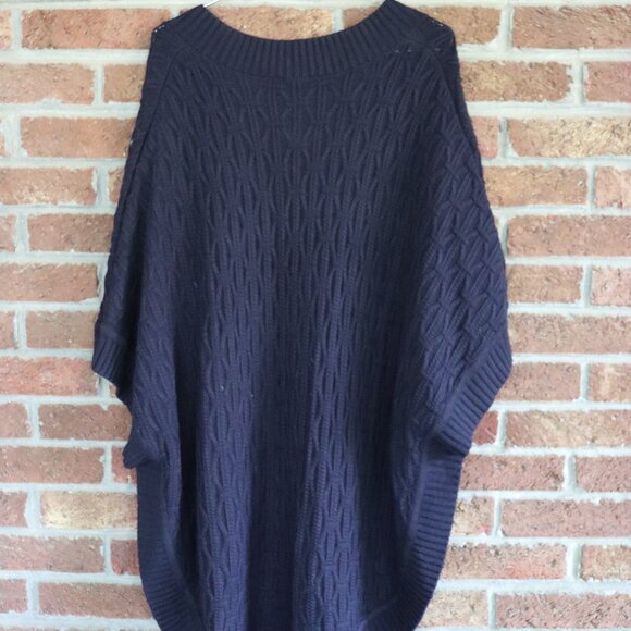 talbots cable sweater poncho * new with tags RV $119 * navy blue * nice quality - Picture 10 of 11